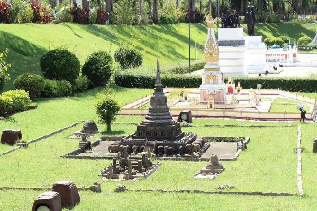 Siam Platinum Pattaya Hotel Екстериор снимка