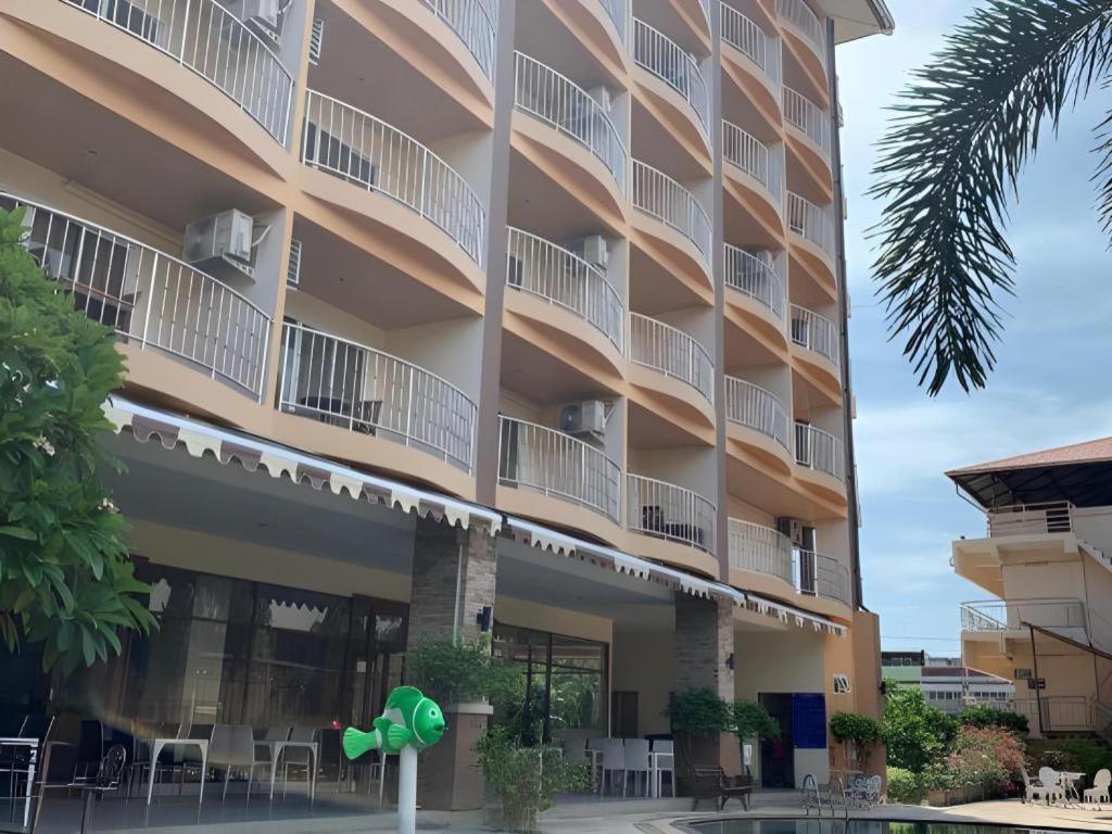 Siam Platinum Pattaya Hotel Екстериор снимка