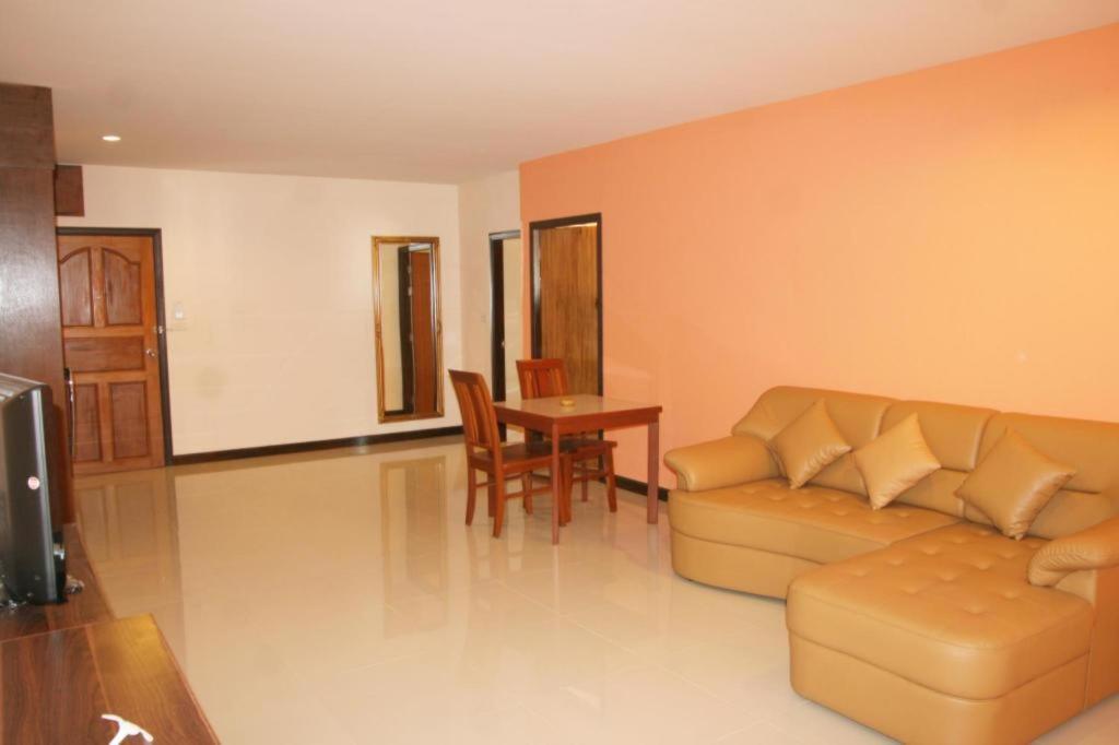 Siam Platinum Pattaya Hotel Екстериор снимка