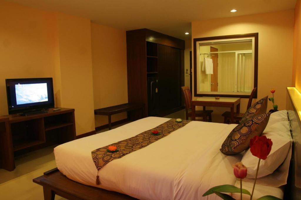 Siam Platinum Pattaya Hotel Екстериор снимка