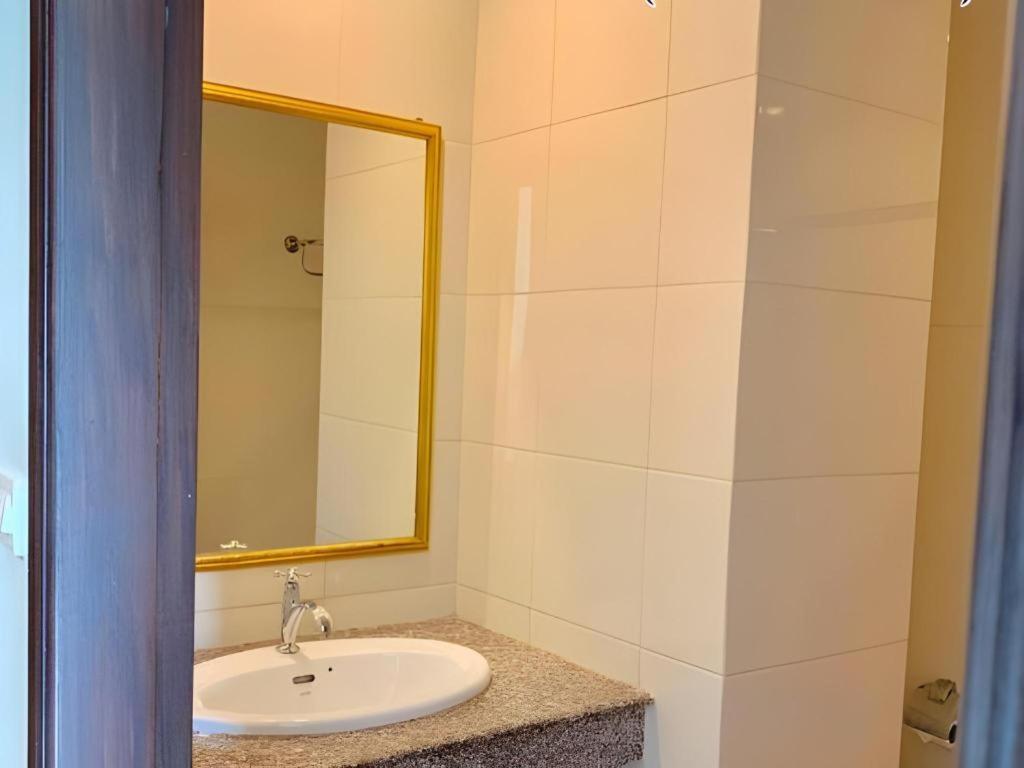 Siam Platinum Pattaya Hotel Екстериор снимка
